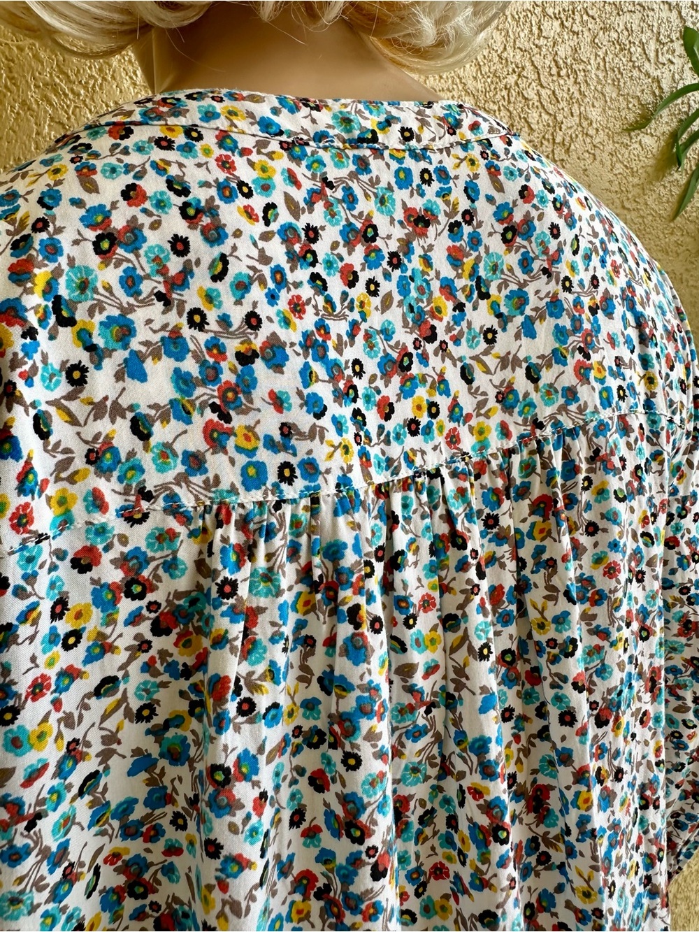 Jane and Delaney petite floral print blouse - Picture 9 of 12